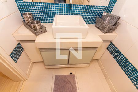 Apartamento para alugar com 168m², 3 quartos e 1 vaga Apartamento para alugar com 168m², 3 quartos e 1 vagaBanheiro 2