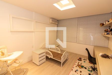 Apartamento para alugar com 168m², 3 quartos e 1 vaga Apartamento para alugar com 168m², 3 quartos e 1 vagaQuarto 2