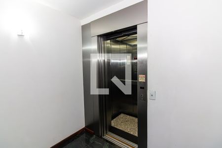 Apartamento para alugar com 168m², 3 quartos e 1 vaga Apartamento para alugar com 168m², 3 quartos e 1 vagaÁrea externa