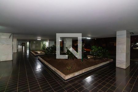 Apartamento para alugar com 168m², 3 quartos e 1 vaga Apartamento para alugar com 168m², 3 quartos e 1 vagaÁrea externa