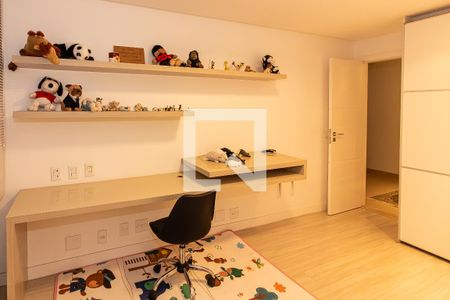 Apartamento para alugar com 168m², 3 quartos e 1 vaga Apartamento para alugar com 168m², 3 quartos e 1 vagaQuarto 2