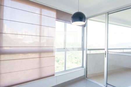 Apartamento à venda com 69m², 2 quartos e 2 vagasVaranda 