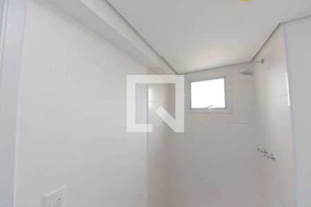Apartamento à venda com 87m², 3 quartos e 2 vagas Apartamento à venda com 87m², 3 quartos e 2 vagasBanheiro da Suíte