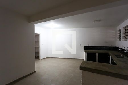 Casa à venda com 350m², 3 quartos e 3 vagasCozinha