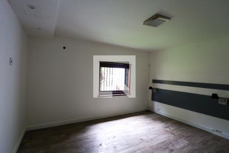 Casa à venda com 350m², 3 quartos e 3 vagasSuíte 3