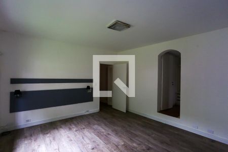 Casa à venda com 350m², 3 quartos e 3 vagasSuíte 3