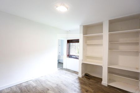 Casa à venda com 350m², 3 quartos e 3 vagasSuíte 1