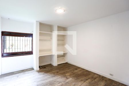 Casa à venda com 350m², 3 quartos e 3 vagasSuíte 1