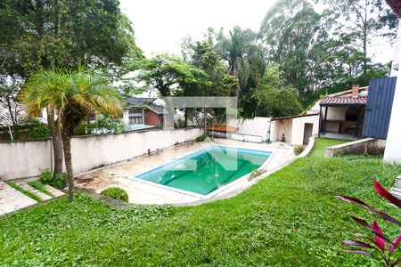 Casa à venda com 350m², 3 quartos e 3 vagasPiscina