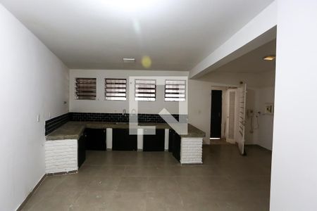 Casa à venda com 350m², 3 quartos e 3 vagasCozinha