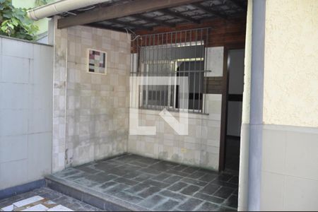 Apartamento para alugar com 55m², 2 quartos e sem vagaÁrea externa