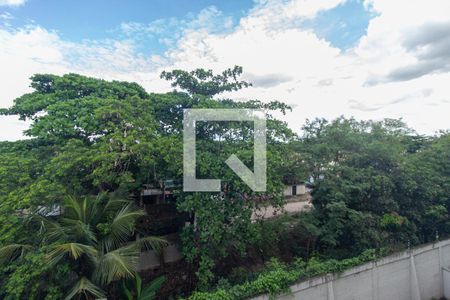 Vista da Sala de apartamento para alugar com 2 quartos, 43m² em Inhoaíba, Rio de Janeiro