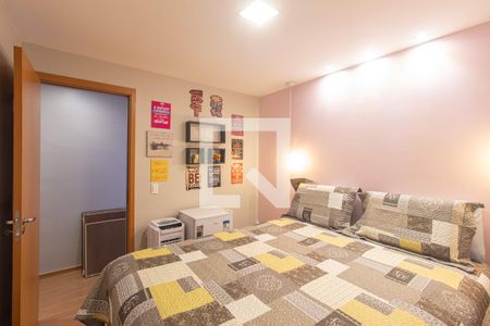 Quarto 1 de apartamento para alugar com 2 quartos, 43m² em Inhoaíba, Rio de Janeiro