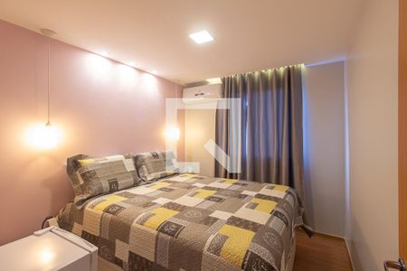 Quarto 1 de apartamento para alugar com 2 quartos, 43m² em Inhoaíba, Rio de Janeiro