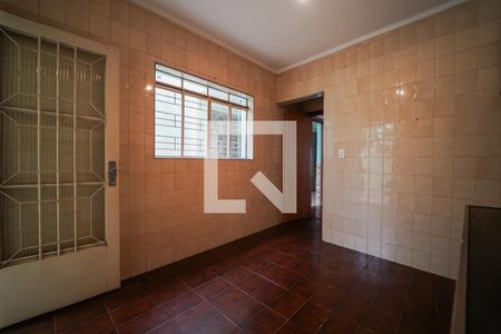 Casa para alugar com 150m², 3 quartos e 2 vagasCozinha