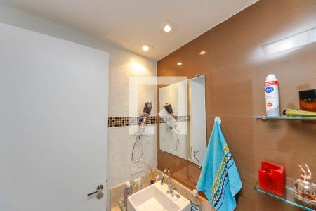 Apartamento à venda com 64m², 3 quartos e 1 vagaBanheiro da Suíte