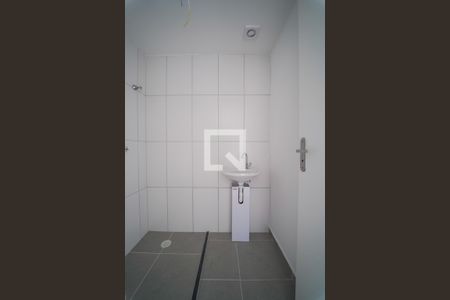 Apartamento à venda com 39m², 2 quartos e sem vaga Apartamento à venda com 39m², 2 quartos e sem vagaBanheiro