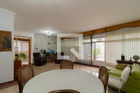 Sala de casa à venda com 3 quartos, 420m² em Vila Inah, São Paulo