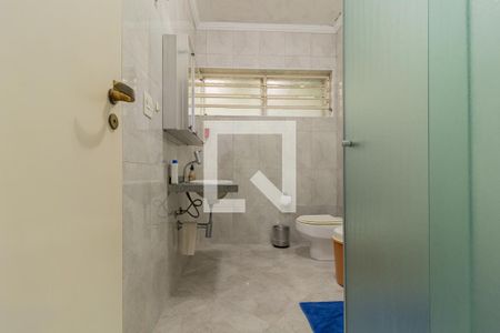 Casa à venda com 420m², 3 quartos e 6 vagasBanheiro