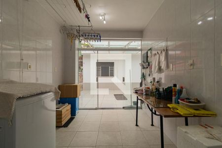 Casa à venda com 420m², 3 quartos e 6 vagasÁrea de Serviço