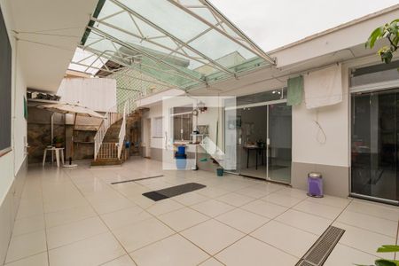 Casa à venda com 420m², 3 quartos e 6 vagasÁrea externa