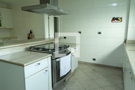 Apartamento para alugar com 540m², 4 quartos e 4 vagas Apartamento para alugar com 540m², 4 quartos e 4 vagasCopa e cozinha