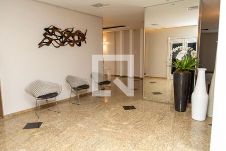 Apartamento para alugar com 540m², 4 quartos e 4 vagas Apartamento para alugar com 540m², 4 quartos e 4 vagasÁrea Comum-Hall do bloco