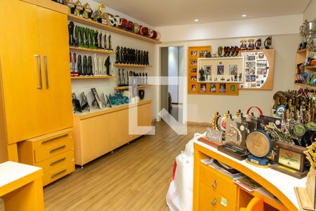 Apartamento para alugar com 540m², 4 quartos e 4 vagas Apartamento para alugar com 540m², 4 quartos e 4 vagasHall de acesso aos quartos