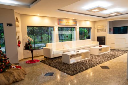 Apartamento para alugar com 540m², 4 quartos e 4 vagas Apartamento para alugar com 540m², 4 quartos e 4 vagasÁrea Comum-Hall do bloco