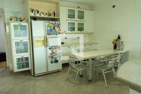 Apartamento para alugar com 540m², 4 quartos e 4 vagas Apartamento para alugar com 540m², 4 quartos e 4 vagasCopa e cozinha