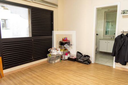 Apartamento para alugar com 540m², 4 quartos e 4 vagas Apartamento para alugar com 540m², 4 quartos e 4 vagasSuíte 3