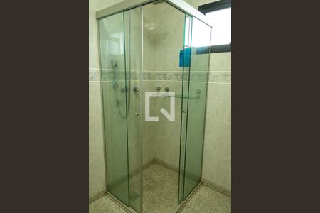 Apartamento para alugar com 540m², 4 quartos e 4 vagas Apartamento para alugar com 540m², 4 quartos e 4 vagasBanheiro Suíte 2