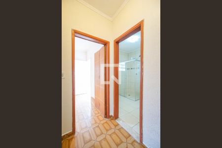 Hall dos quartos de casa para alugar com 2 quartos, 120m² em Chácara Santo Antônio (zona Leste), São Paulo