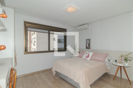 Quarto Suíte de apartamento à venda com 2 quartos, 87m² em Sarandi, Porto Alegre