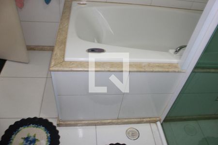 Casa à venda com 300m², 4 quartos e 3 vagasBanheiro da Suíte/ com banheira Hidromassagem