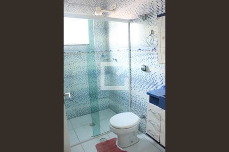 Casa à venda com 300m², 4 quartos e 3 vagasBanheiro 3