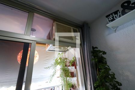 Sala de apartamento à venda com 2 quartos, 80m² em Santa Rosa, Niterói