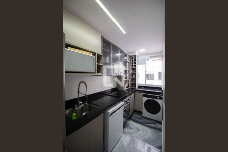 Apartamento à venda com 42m², 2 quartos e 1 vagaCozinha e Área de Serviço