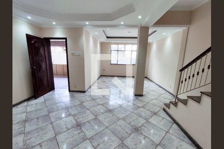 Sala de casa para alugar com 6 quartos, 450m² em Méier, Rio de Janeiro