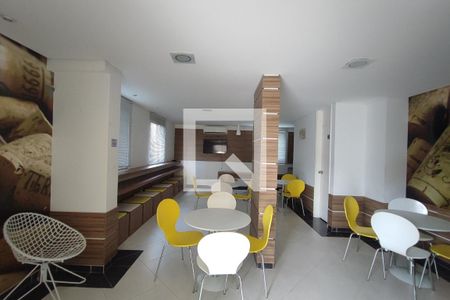 Apartamento para alugar com 66m², 2 quartos e 1 vagaÁrea comum - Salão de festas