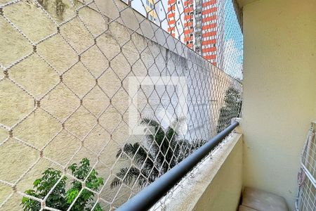 Varanda da Sala de apartamento à venda com 3 quartos, 64m² em Jardim Flor da Montanha, Guarulhos
