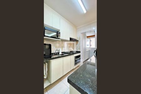 Apartamento à venda com 64m², 3 quartos e 1 vagaCozinha