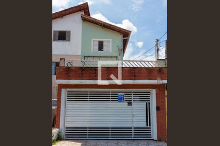 Casa à venda com 120m², 3 quartos e 2 vagasFachada