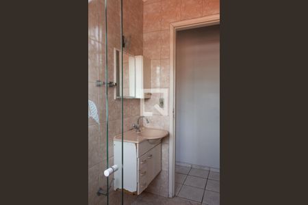 Casa à venda com 120m², 3 quartos e 2 vagasBanheiro 2