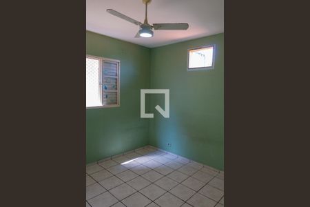 Casa à venda com 120m², 3 quartos e 2 vagasQuarto 3