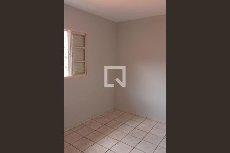 Casa à venda com 120m², 3 quartos e 2 vagasQuarto 2