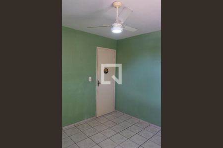 Casa à venda com 120m², 3 quartos e 2 vagasQuarto 3