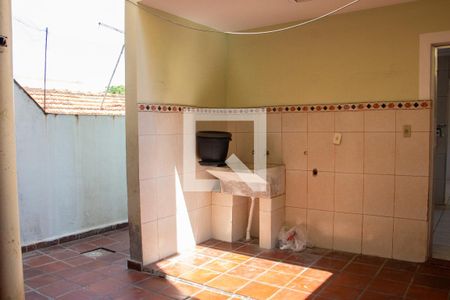 Casa à venda com 120m², 3 quartos e 2 vagasÁrea de Serviço