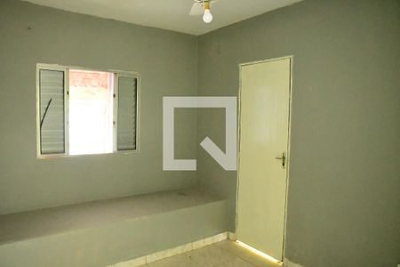 Quarto de casa para alugar com 1 quarto, 30m² em Jardim Petrópolis, Cotia