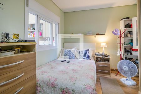 Casa à venda com 420m², 5 quartos e 3 vagasQuarto segunda peça